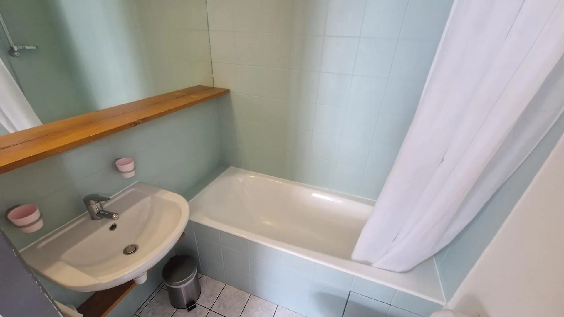 L'Auberge De Mens Frankrike