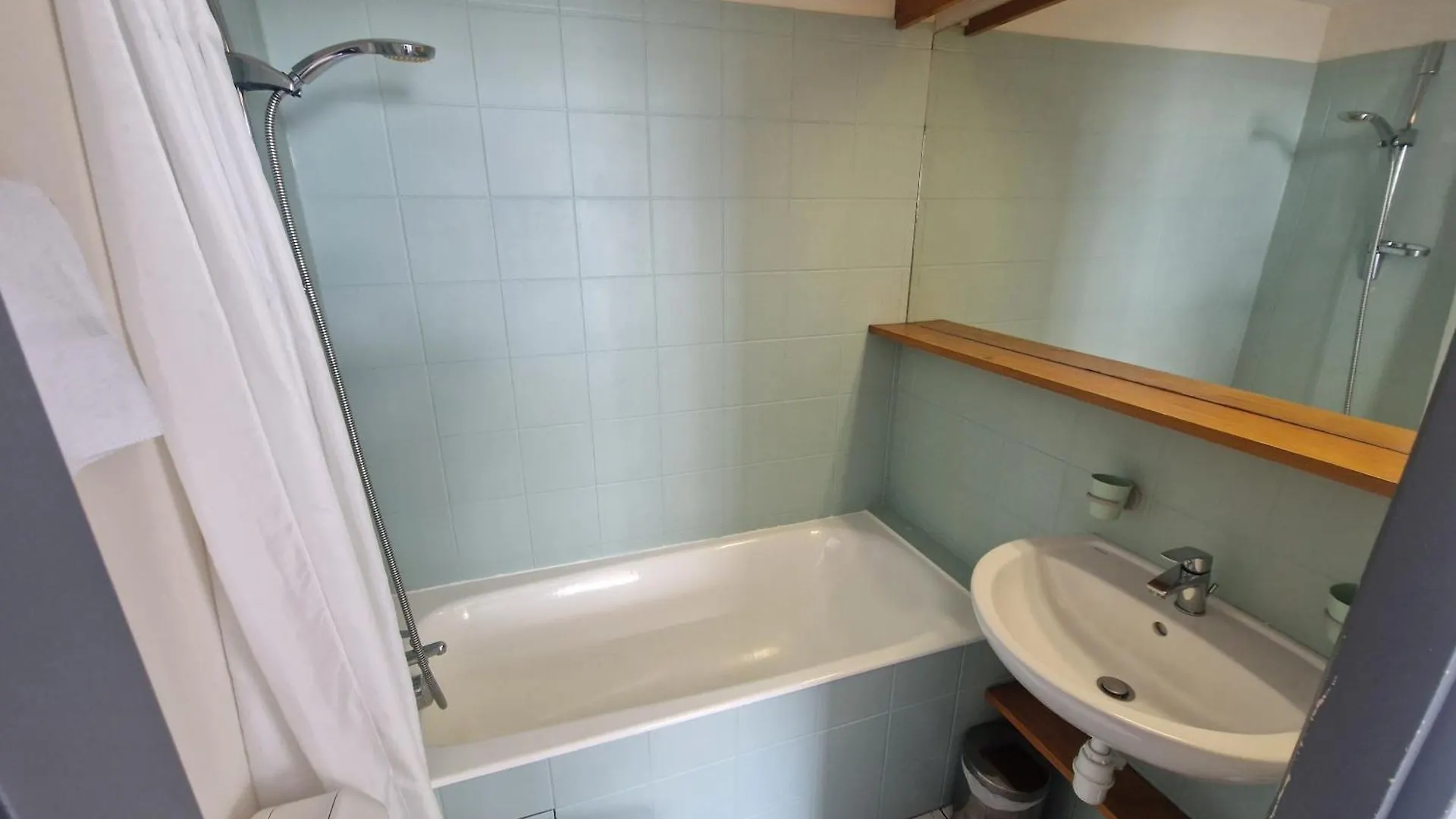 Hotell L'Auberge De Mens